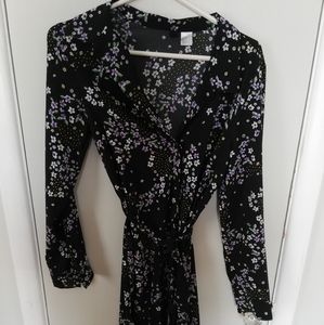 H&M black and floral shirt dress with belt